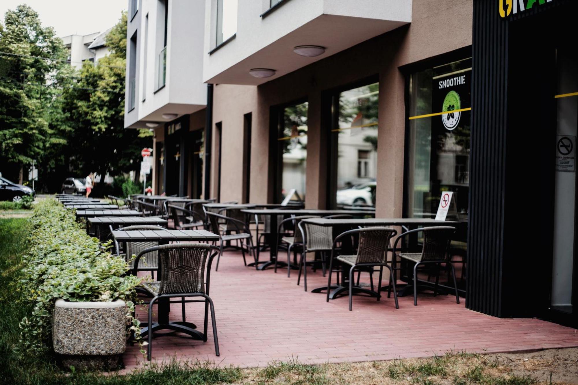 Riva Szeged Hotel Exterior photo